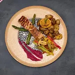 Izz Kosuyolu イスタンブール