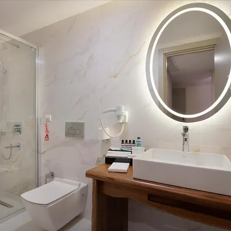 Otel ızz Koşuyolu 4*