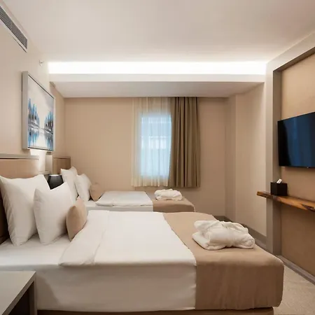 ızz Koşuyolu 4*