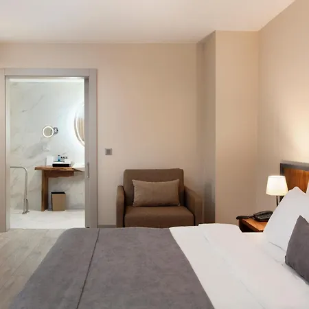 Izz Kosuyolu 4* Istanbul