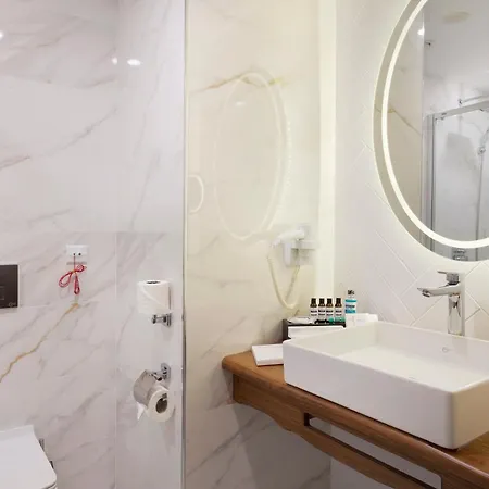 Hotell Izz Kosuyolu Istanbul